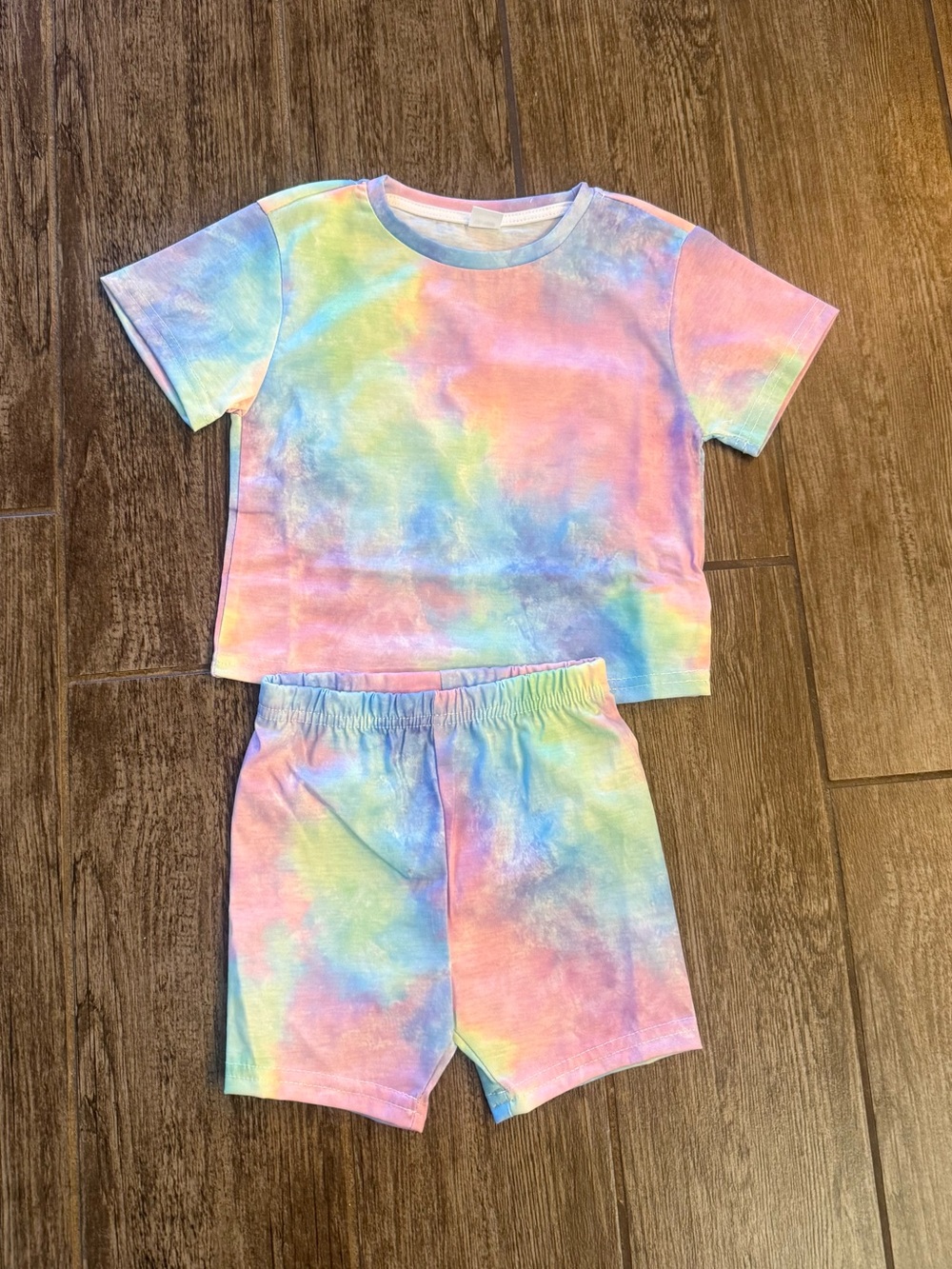 NWOT tie dye set 12-18 months